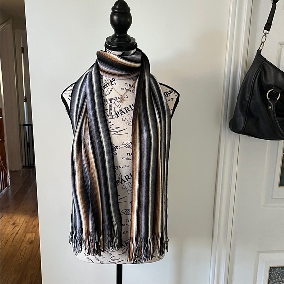 🍁🍂Striped Gray and Brown Unisex Scarf - Picture 1 of 8